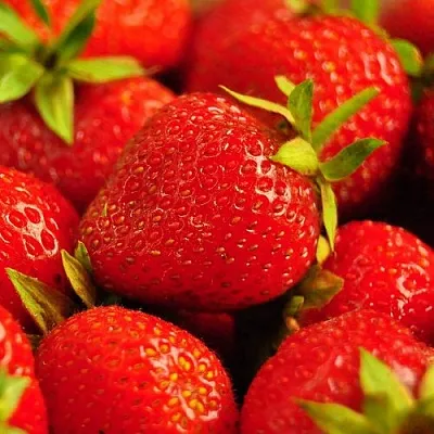 Клубника в Омске